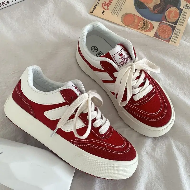 أحذية رياضية غليظة النعل للنسا - مراجعة Vans Shoes Old Skool وسعره