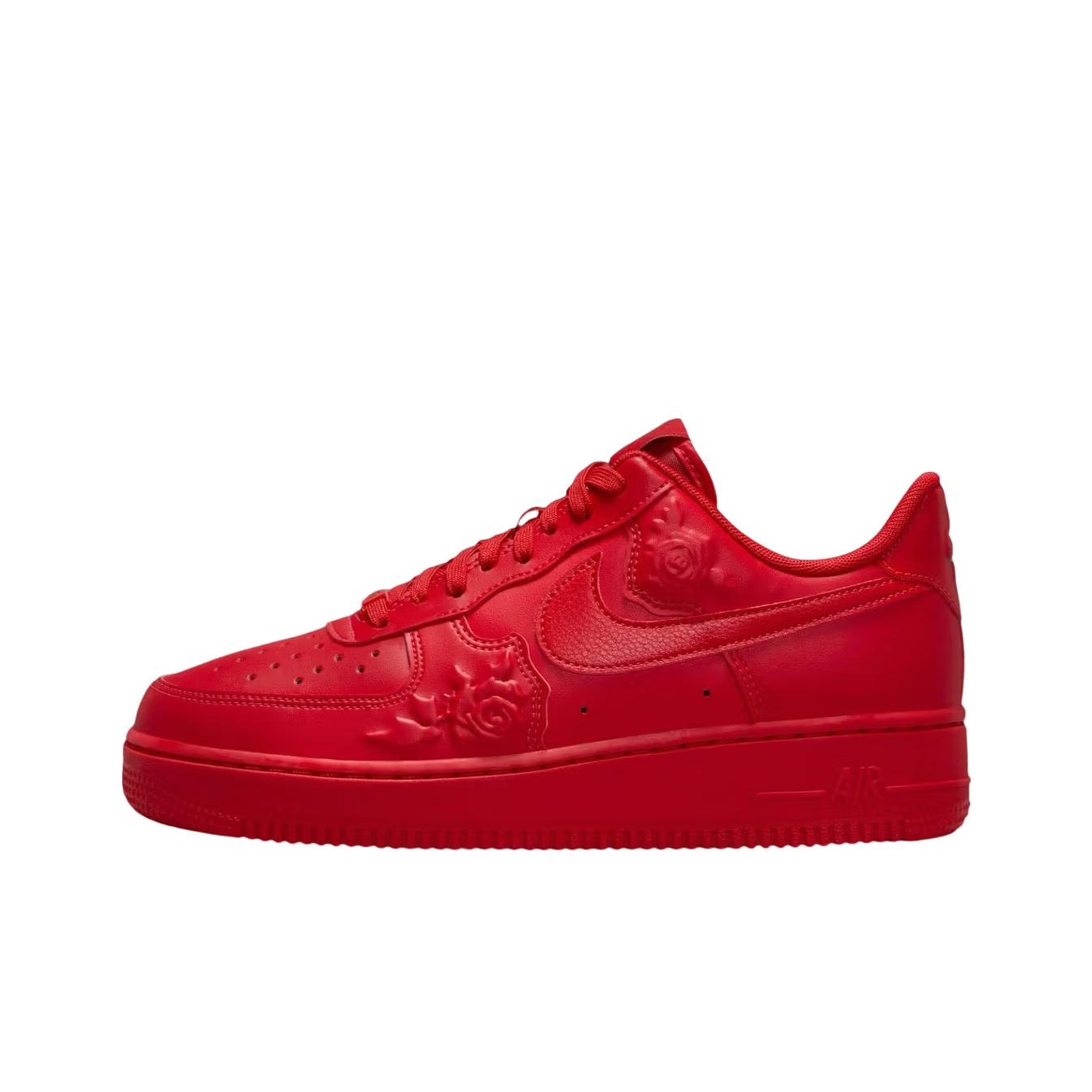 حذاء نايك إير فورس 1 للنساء من - مراجعة Nike Shoes Air Force 1 وسعره